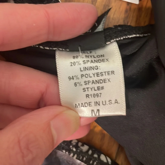 Ris-k Paradise One Piece Women's Swimsuit Black size M NWT - Picture 7 of 8